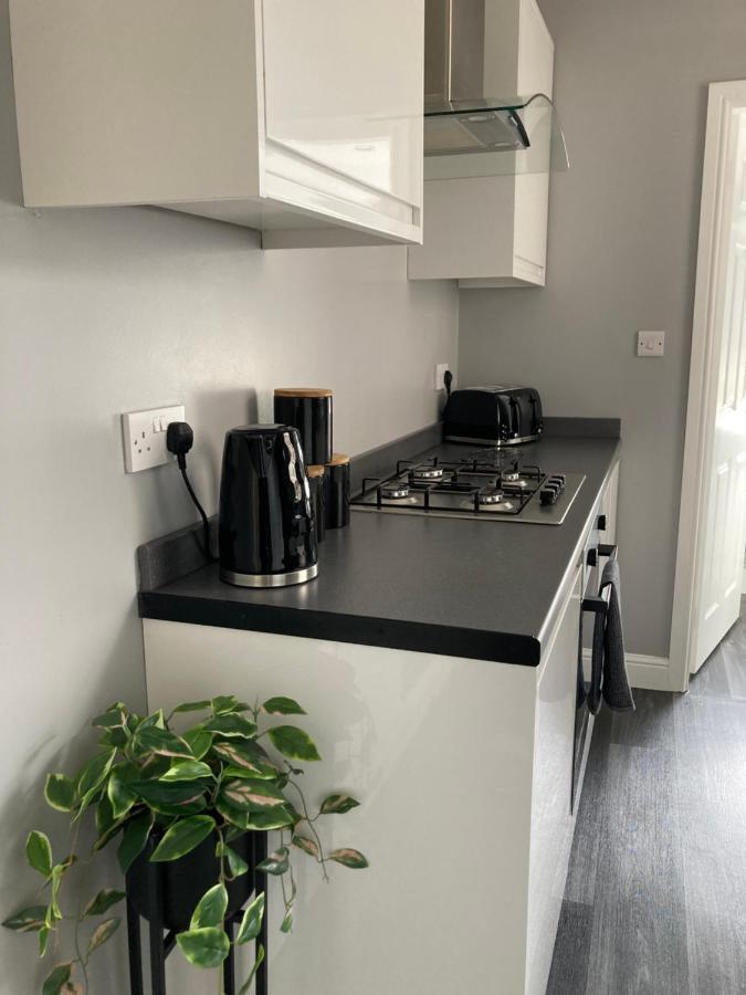 Cheshire Home Stays Crewe Exterior foto
